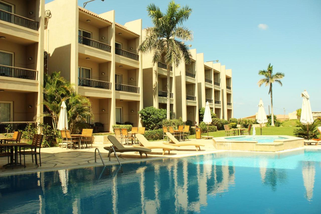 Panacea Suites Hotel Μποργκ Ελ Αράμπ Εξωτερικό φωτογραφία