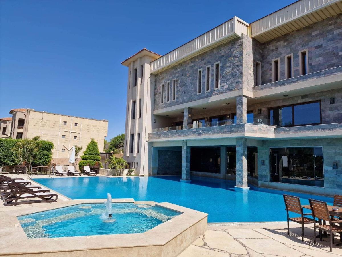 Panacea Suites Hotel Μποργκ Ελ Αράμπ Εξωτερικό φωτογραφία