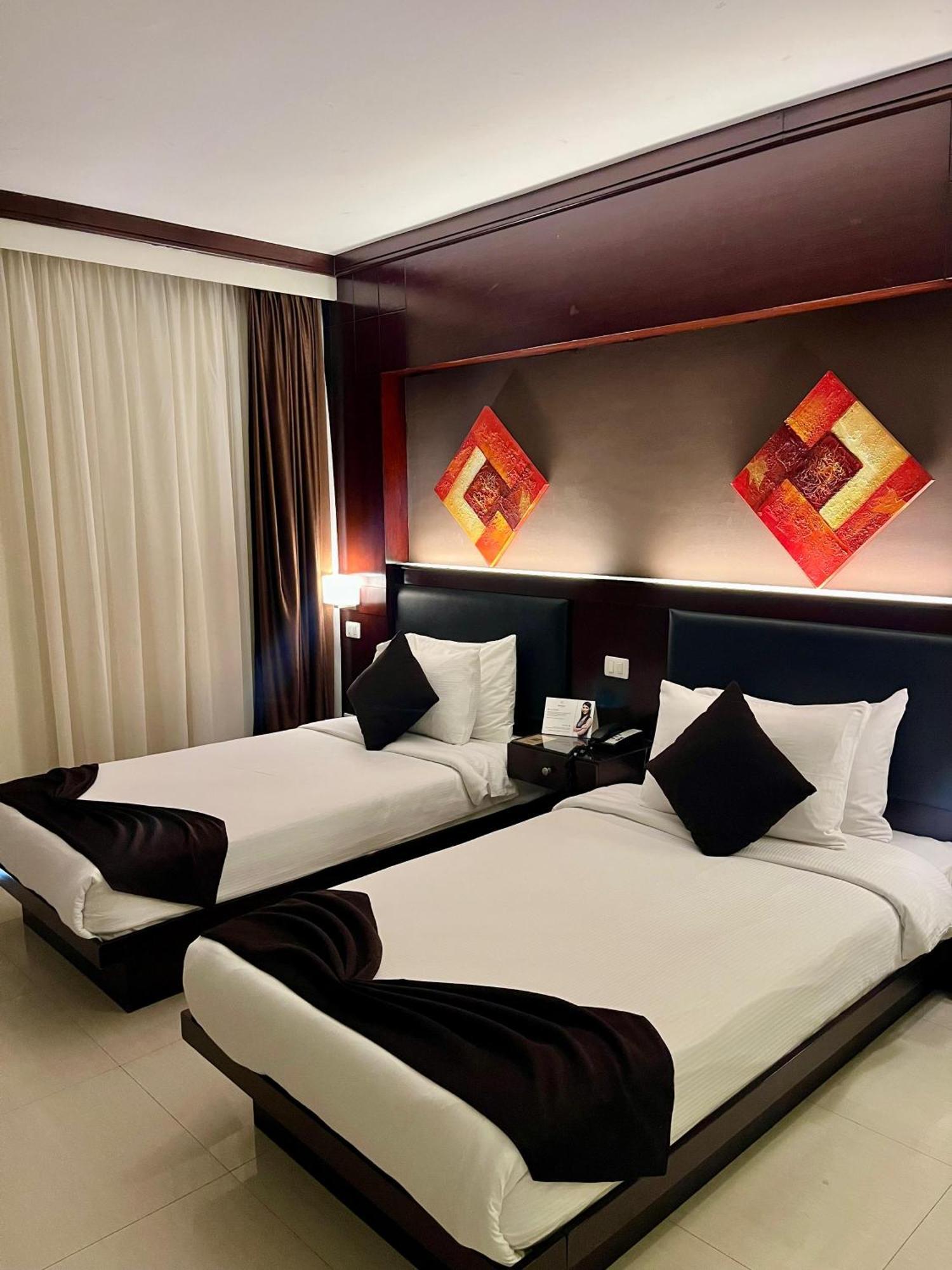 Panacea Suites Hotel Μποργκ Ελ Αράμπ Εξωτερικό φωτογραφία