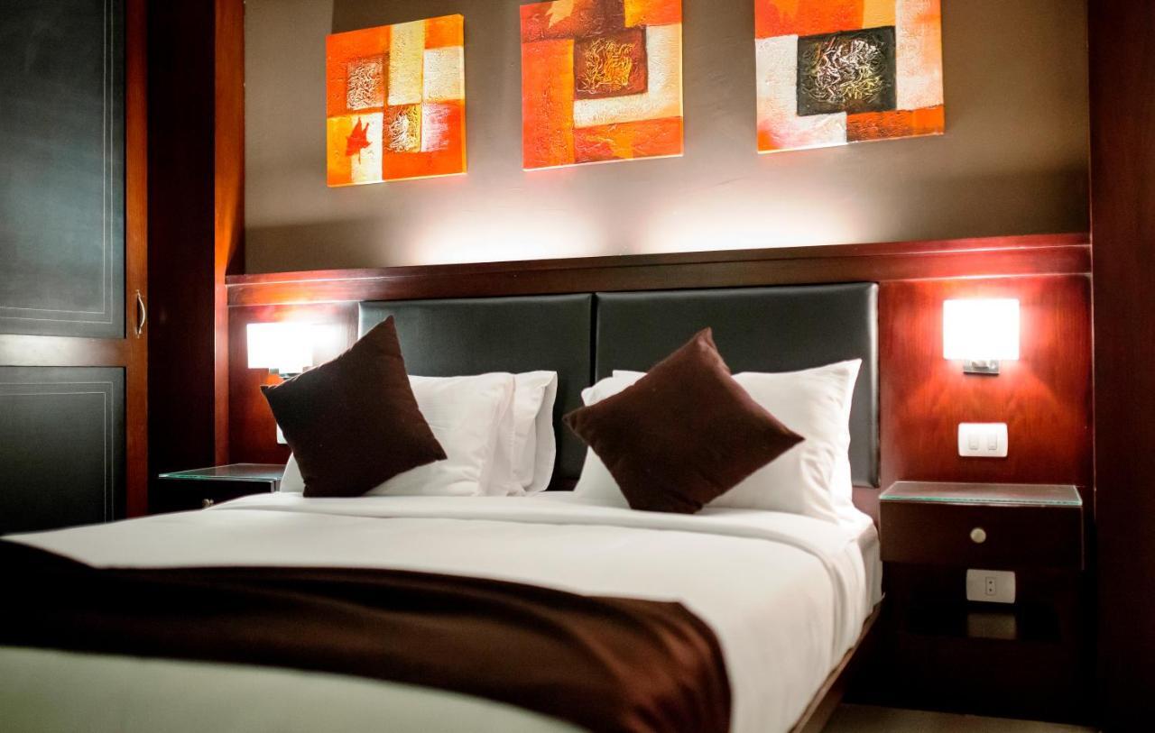 Panacea Suites Hotel Μποργκ Ελ Αράμπ Εξωτερικό φωτογραφία
