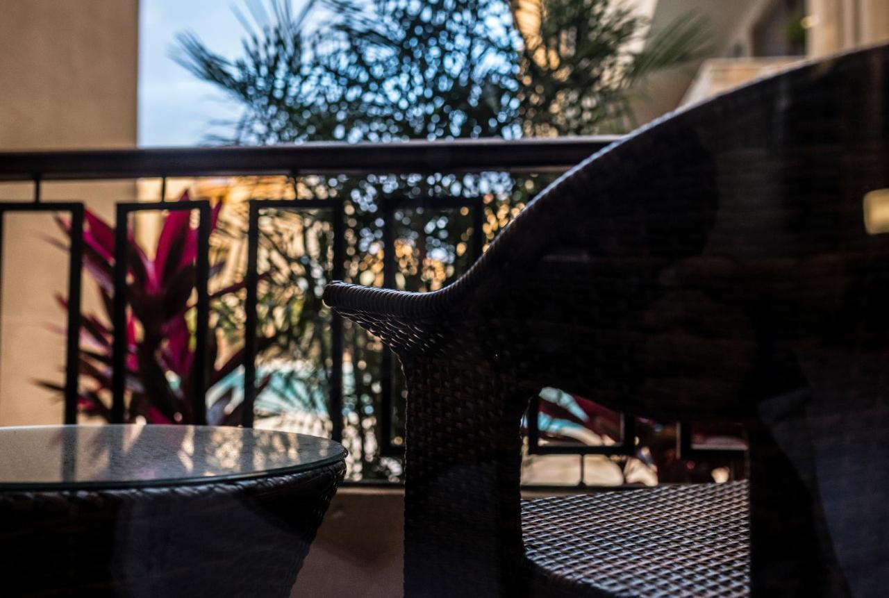 Panacea Suites Hotel Μποργκ Ελ Αράμπ Εξωτερικό φωτογραφία