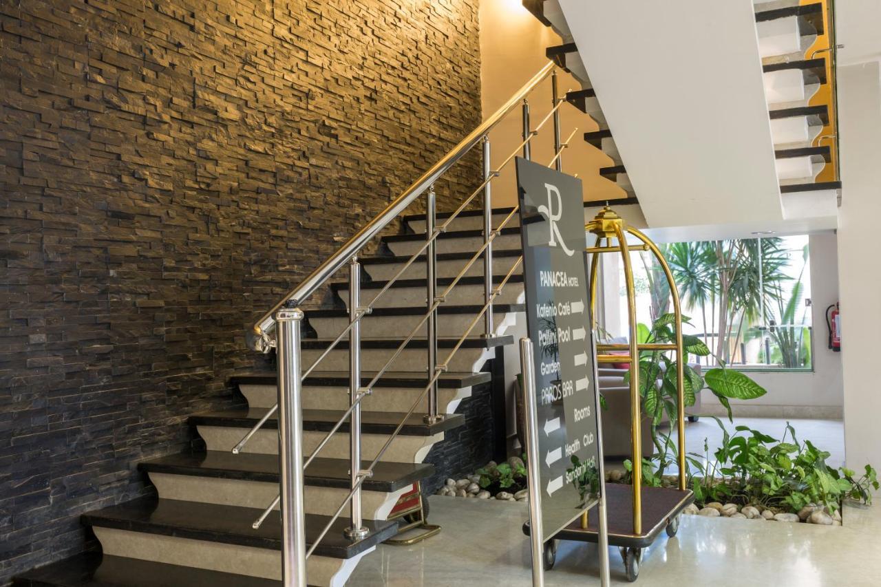 Panacea Suites Hotel Μποργκ Ελ Αράμπ Εξωτερικό φωτογραφία